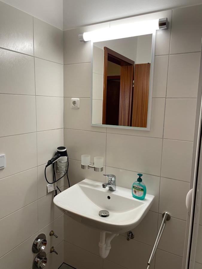 Modernisierte Ferienwohnung Friedrichskoog - Spitze, Gegenueber Mutter-Kind-Klinik Eksteriør bilde
